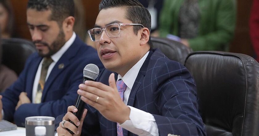 Hay municipios de SLP que operan con apenas dos policías: alerta diputado