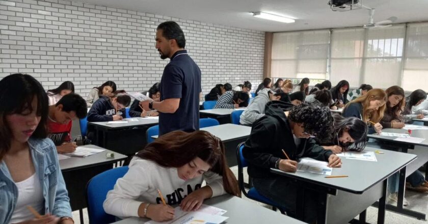 UASLP desplegará brigada psicológica para apoyar a aspirantes durante examen de admisión