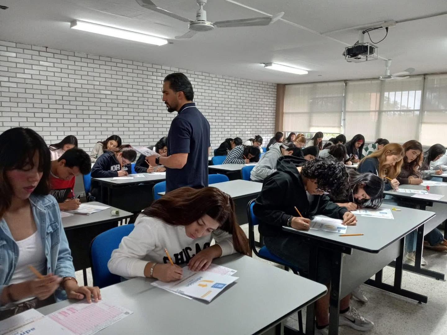 UASLP desplegará brigada psicológica para apoyar a aspirantes durante examen de admisión