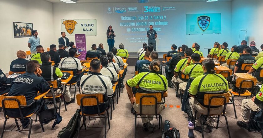 Policías de la Capital reciben capacitación para reforzar el respeto a los derechos humanos