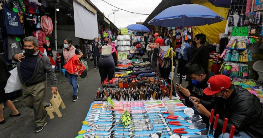Informalidad laboral crece en SLP: suman más de 700 mil trabajadores potosinos