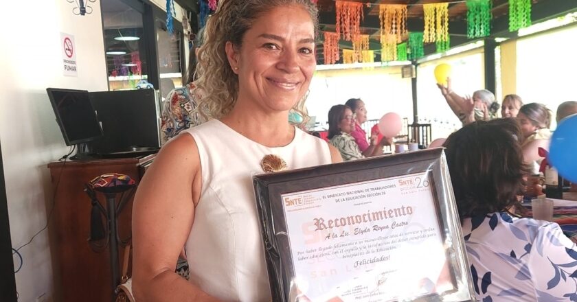 Vocación que derriba barreras: celebran trayectorias y jubilaciones de docentes de educación especial en San Luis Potosí