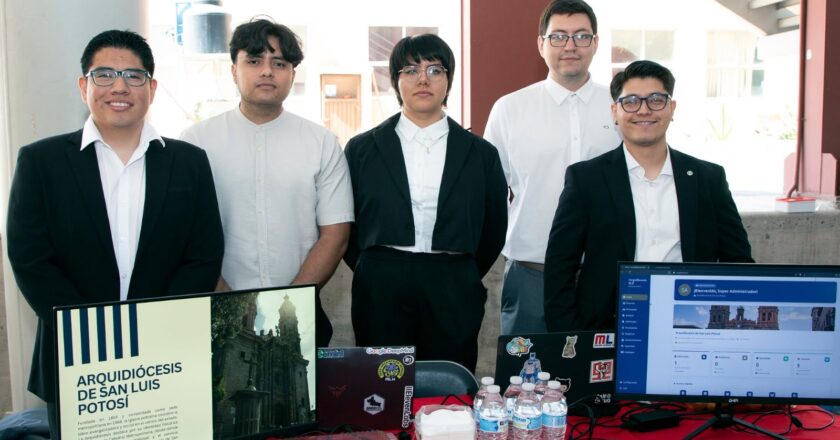 Estudiantes de la UASLP desarrollan plataforma para digitalizar servicios de la Arquidiócesis