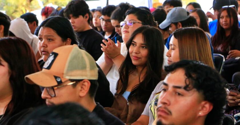 Villa de Pozos amplía opciones de bachillerato para jóvenes del municipio