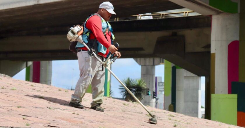 Gobierno de la Capital realiza jornada de limpieza en sitios emblemáticos de la ciudad