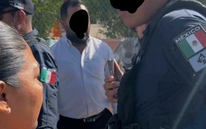 Policías municipales agredieron a párroco en Villa de la Paz