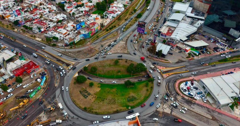 Ricardo Gallardo inicia construcción del Puente de La Familia con inversión de 350 millones de pesos