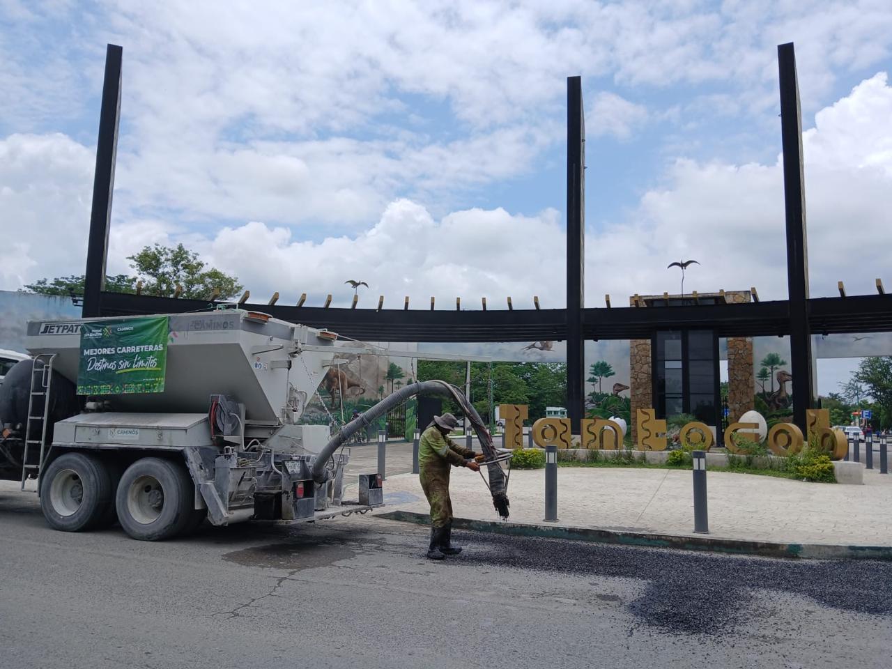 JEC intensifica conservación de caminos y vialidades en Ciudad Valles