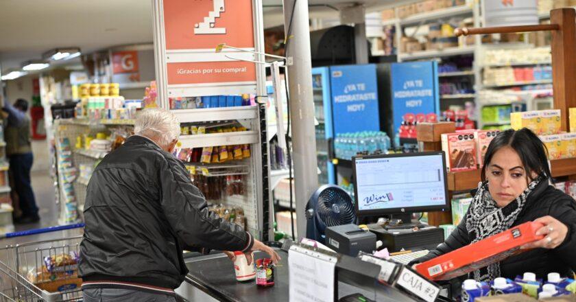 UASLP mantendrá abiertos sus servicios comerciales durante las vacaciones de verano