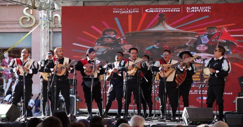 San Luis Capital da inicio al Festival Internacional de Tunas y Estudiantinas