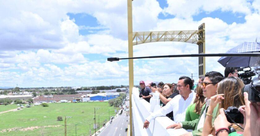 Gobierno estatal acelera obras de infraestructura en las cuatro regiones de San Luis Potosí