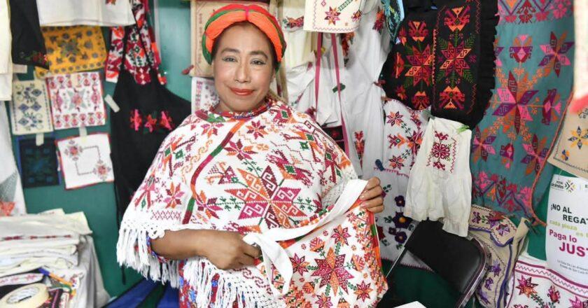 Fenapo abre espacio a 600 artesanos potosinos