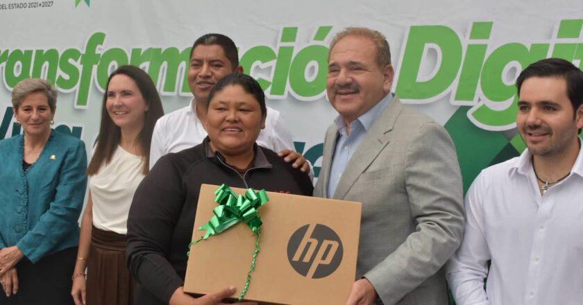 Impulsan transformación digital de 30 micronegocios en Villa de Reyes