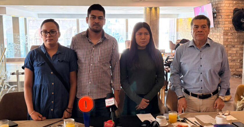 Transportistas exigen mantener una vía libre de peaje en la Federal 57