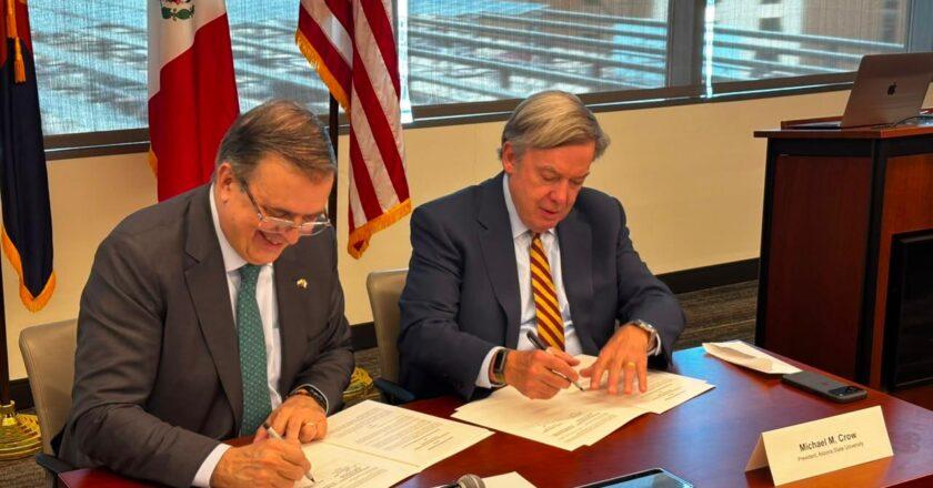 México busca ampliar su participación en la industria de semiconductores desde Arizona