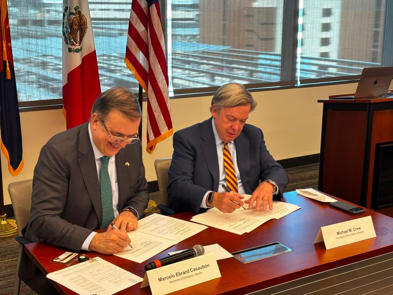 México busca ampliar su participación en la industria de semiconductores desde Arizona
