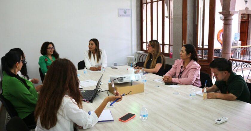 Semujeres amplía coordinación para atender a potosinas en las cuatro regiones