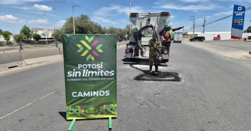 Realizan bacheo y limpieza en tramo del Circuito Potosí