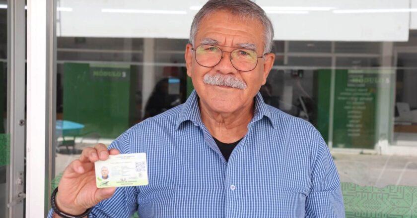SLP suma 878 mil licencias gratuitas y permanentes para automovilistas y motociclistas