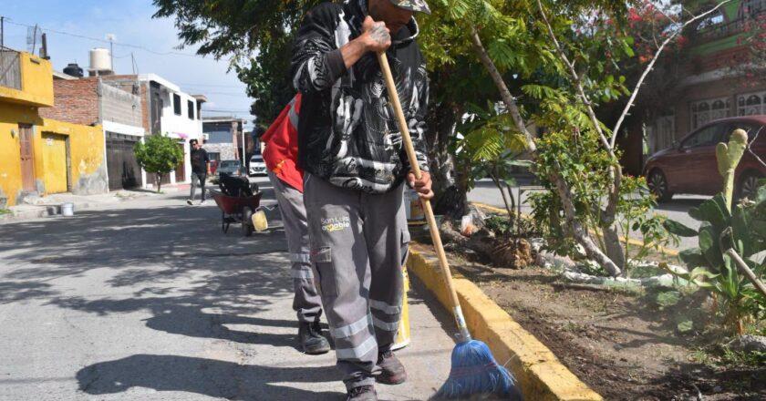 Recuperan áreas deportivas y espacios públicos en la capital