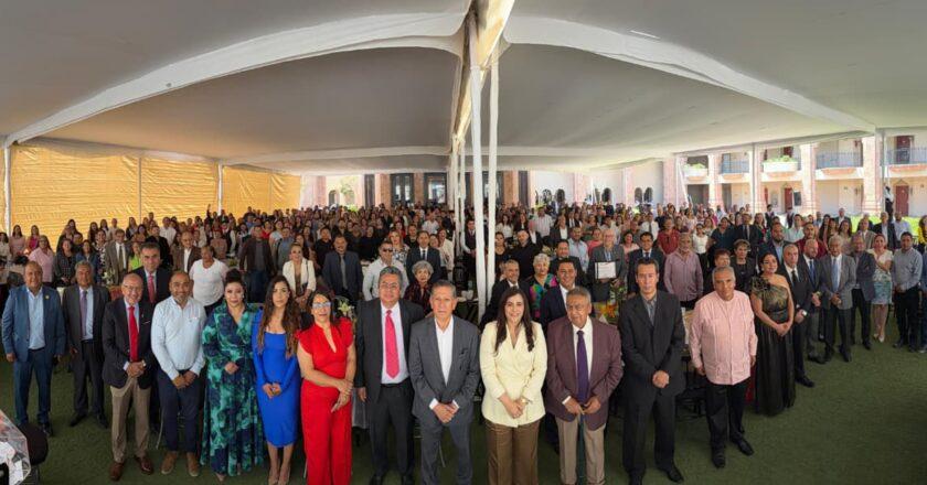 Sección 52 del SNTE conmemora 40 años del Nivel Medio Superior