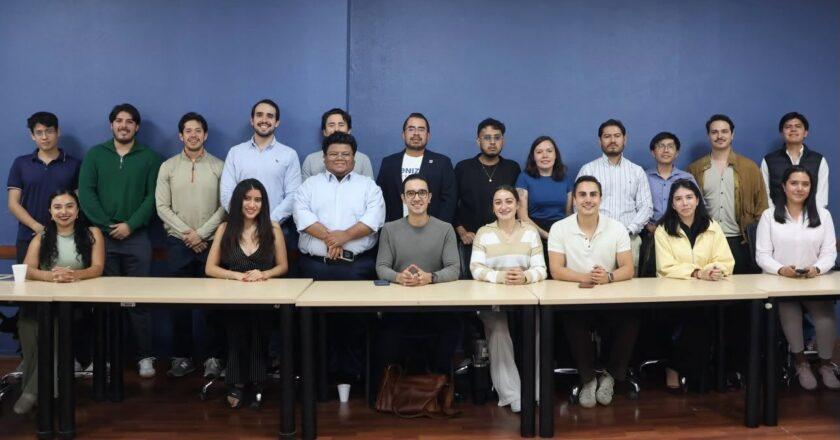 Gobierno de la Capital y CANACO acuerdan impulsar emprendimiento juvenil