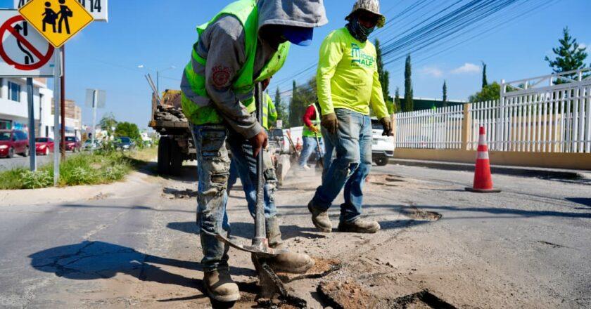 Bacheo Emergente suma 7 mil metros cuadrados atendidos en Villa de Pozos