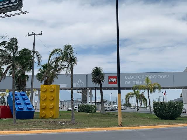 Lego invertirá 400 millones de dólares en México y generará mil 300 empleos