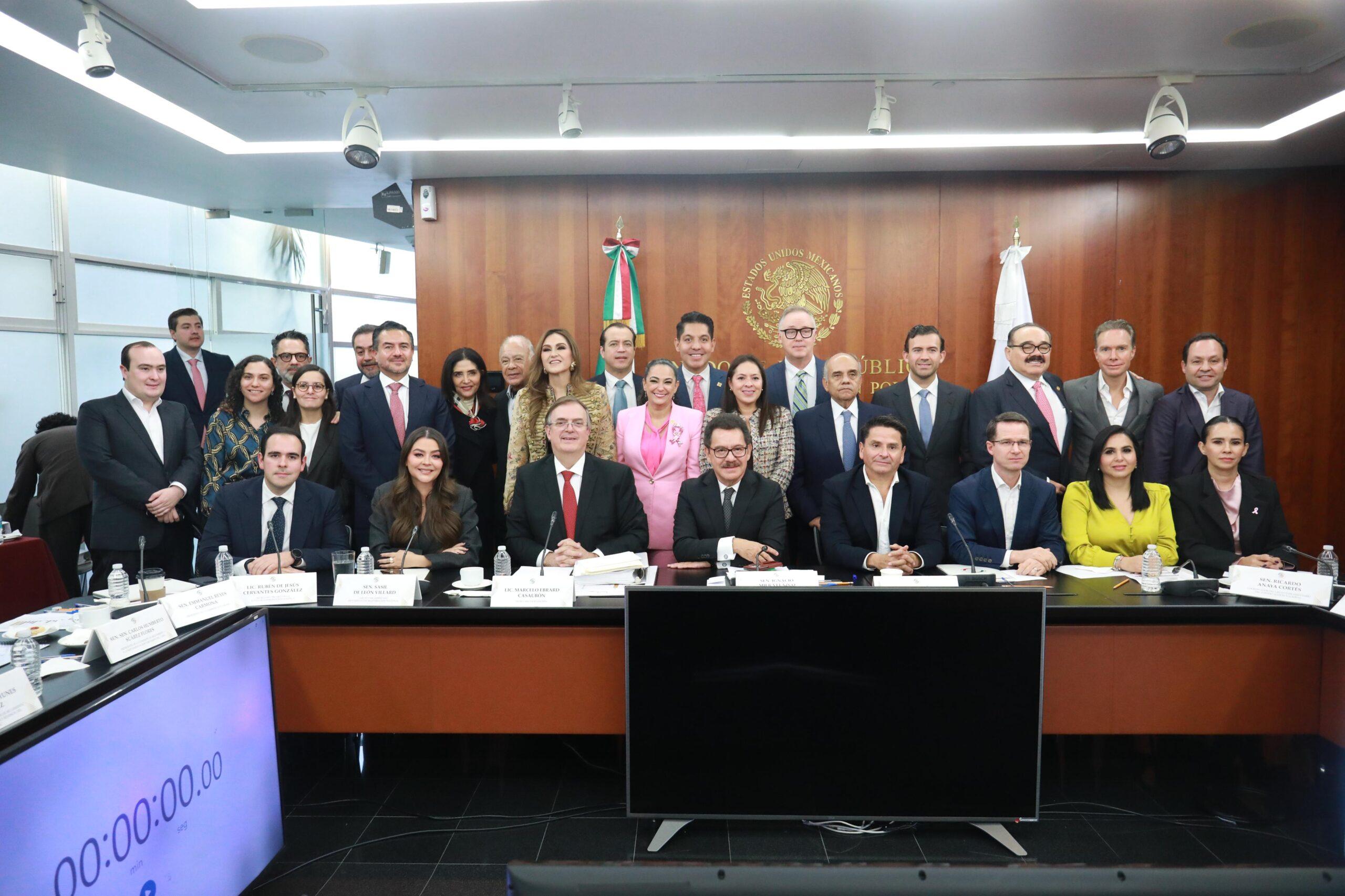 México busca reducir aranceles de EU a autos, acero y aluminio: Ebrard